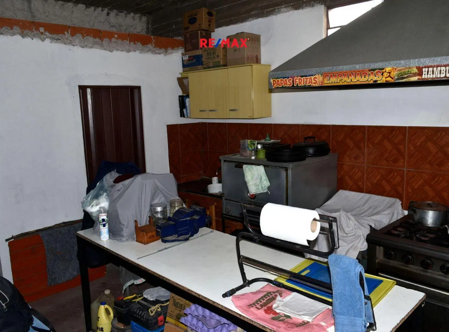 CASA 4 AMB EN VENTA EN RAFAEL CALZADA C LOCAL 3