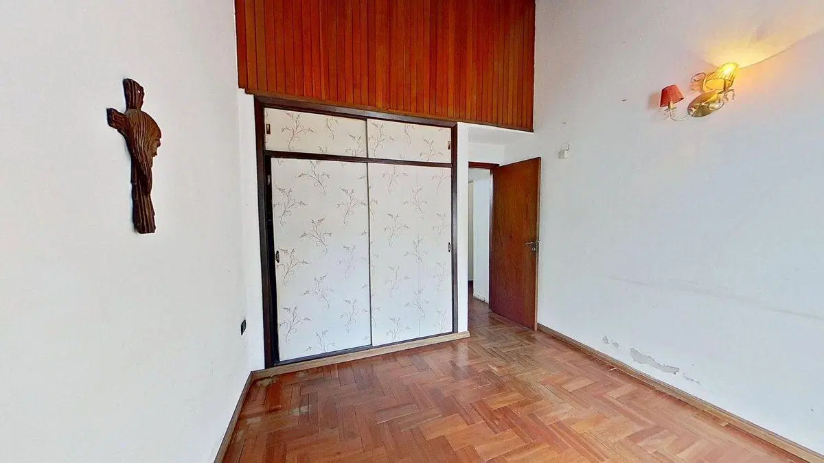 VENTA CASA 4 AMB QUINCHO Y DEPTO QUILMES OESTE 4