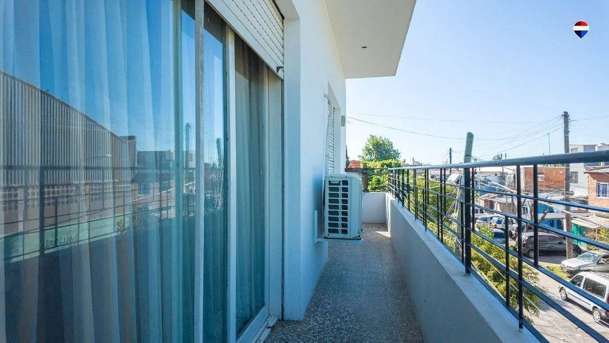 2 Galpones en Venta en Villa Dominico c vivienda 4