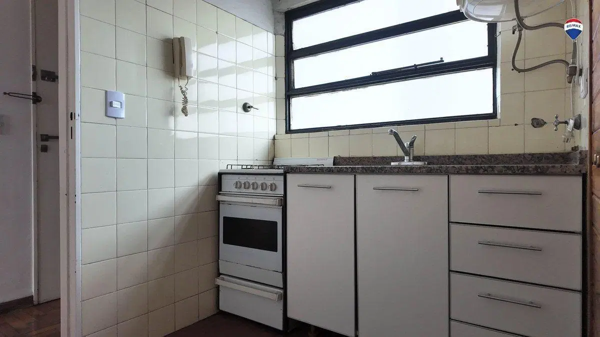 VENTA DEPTO MONOAMBIENTE 6° B CONTRAFRE AVELLANEDA 3