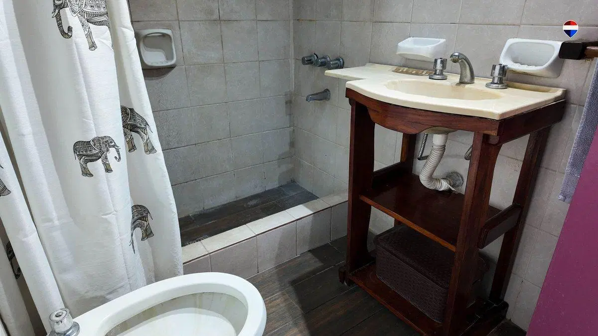 VENTA CASA 4 AMB COCHERA Y PATIO BERAZATEGUI 3