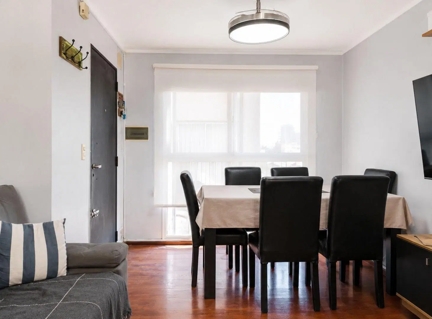 DEPTO 2 AMB EN VENTA EN BERAZATEGUI BALCON COCHERA 5