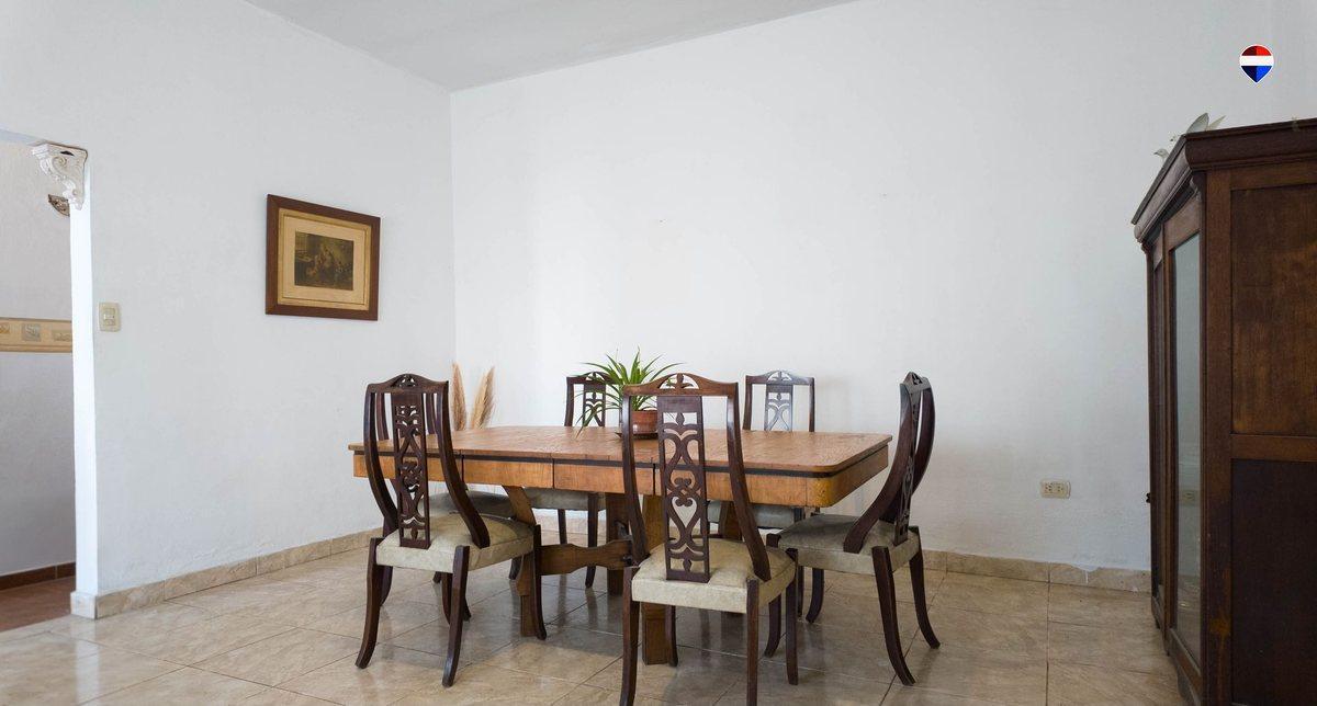 VENTA PH 4 AMBIENTES CON PATIO COCHERA EN WILDE