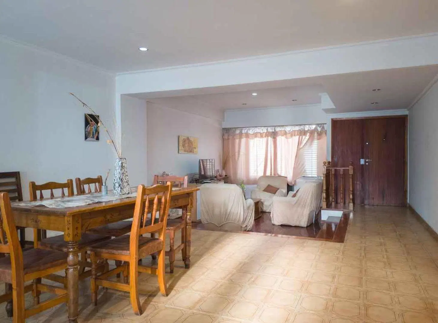 CASA 6 AMB CON COCHERA Y PARQUE EN VENTA, QUILMES 5