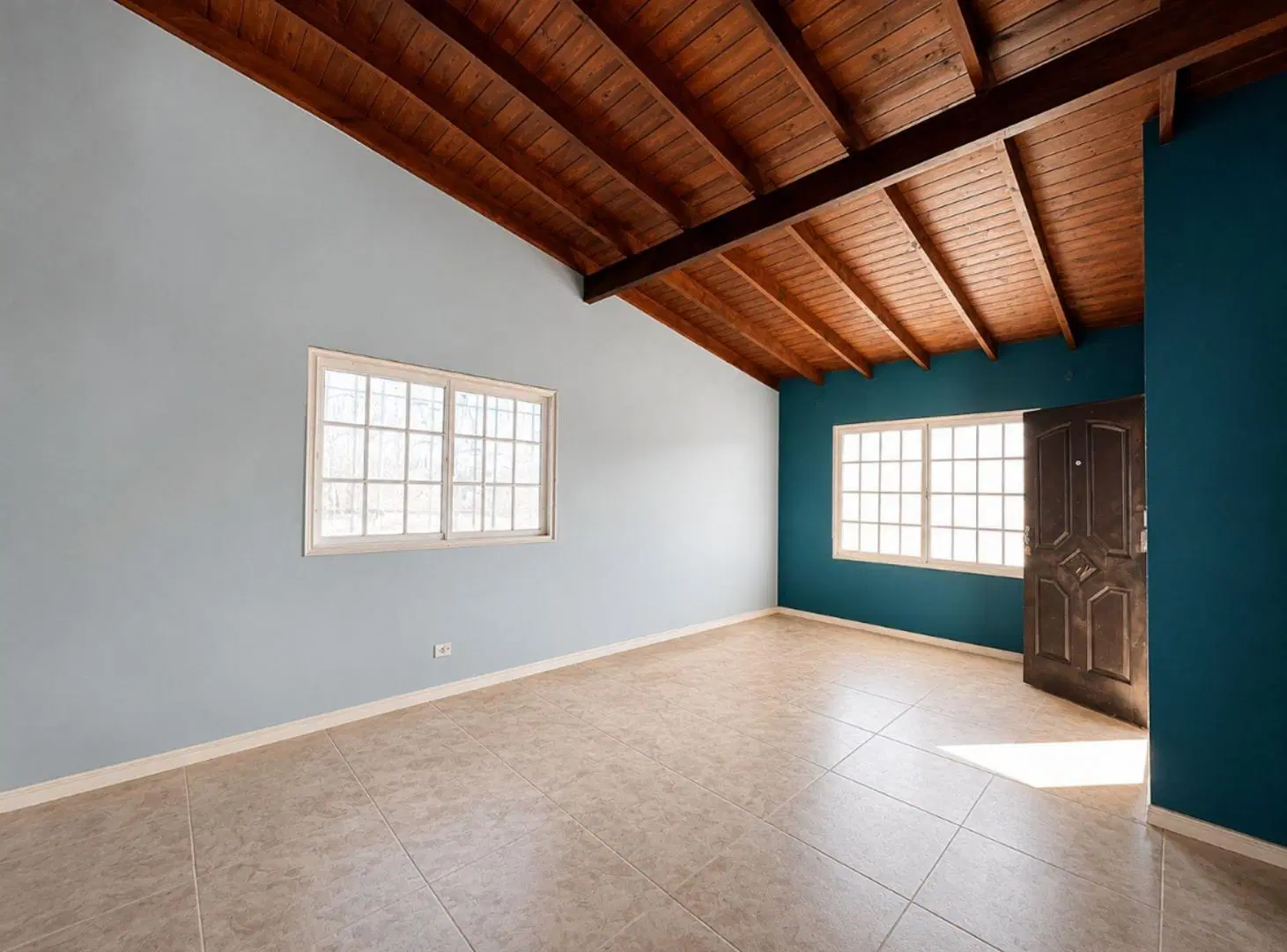 CASA 4 AMBIENTES VENTA LUIS GUILLON CON LOCAL 5