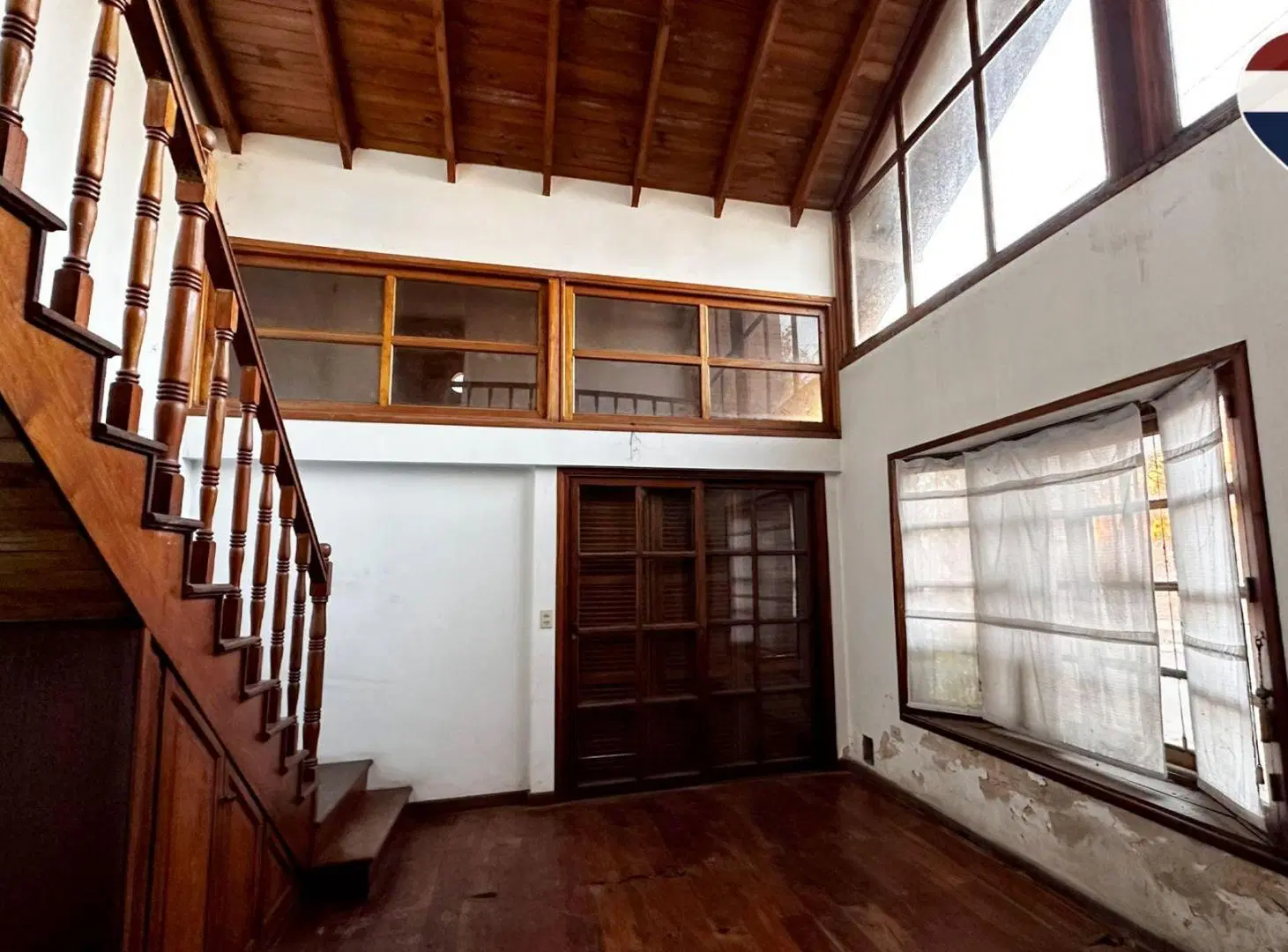 VENTA CASA DUPLEX PATIO COCHERA JARDIN REFACCIONAR 5