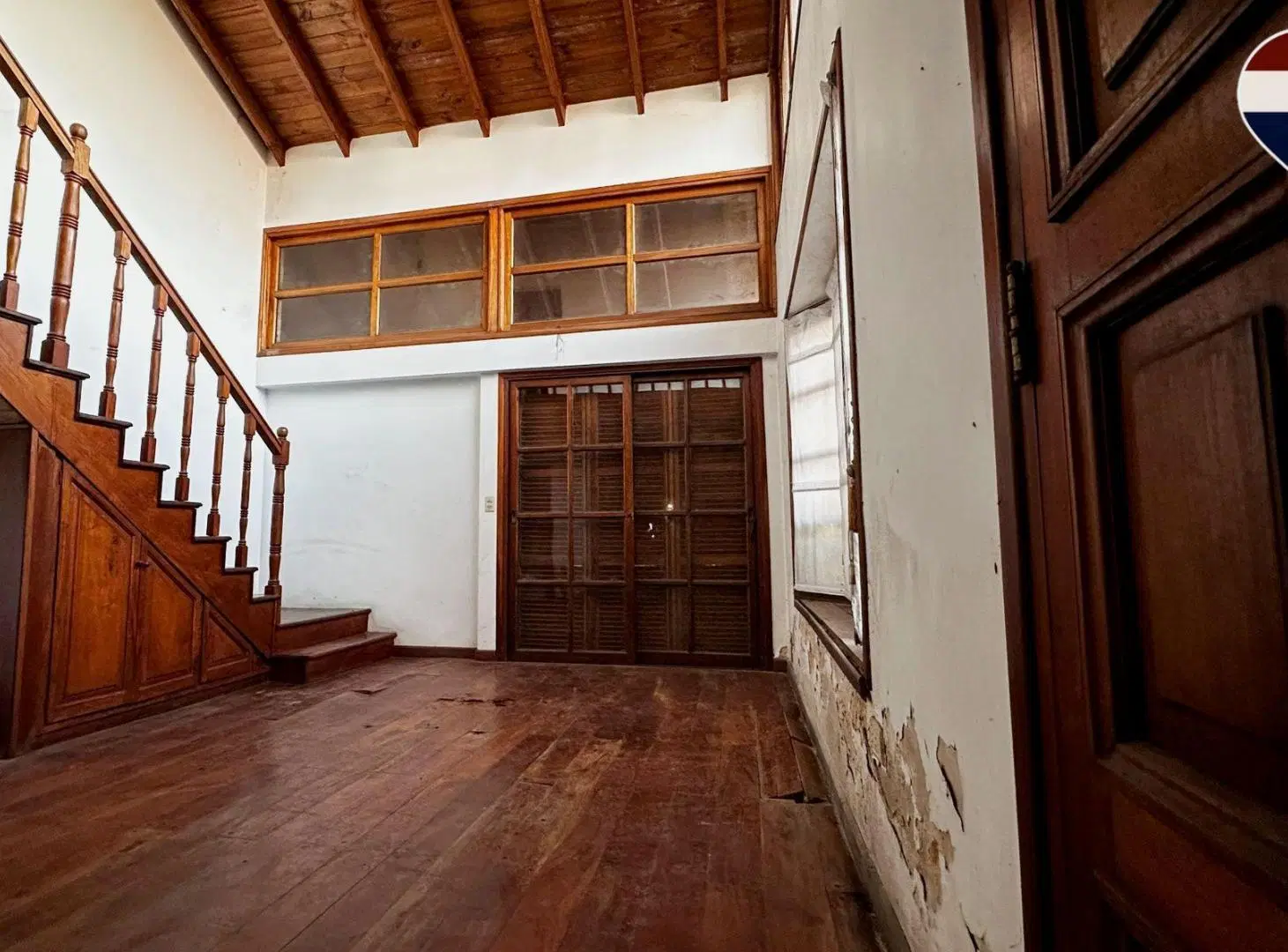 VENTA CASA DUPLEX PATIO COCHERA JARDIN REFACCIONAR 8