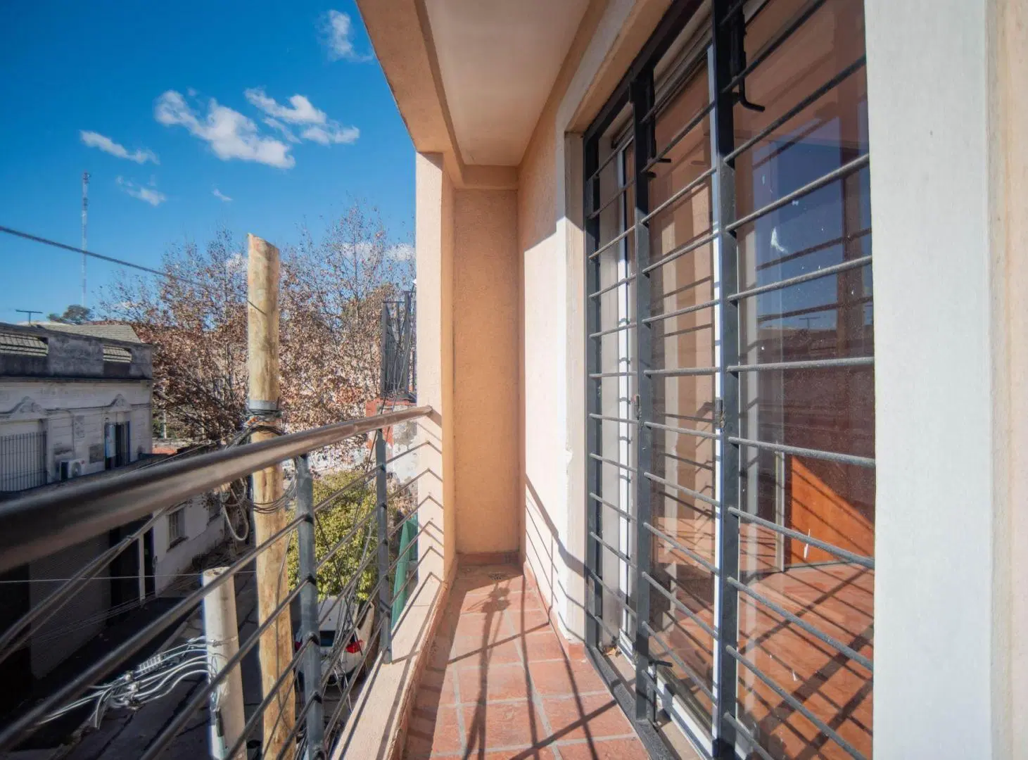VENTA DEPTO 2 AMB BALCON COCHERA SUM TERRAZA GERLI 3