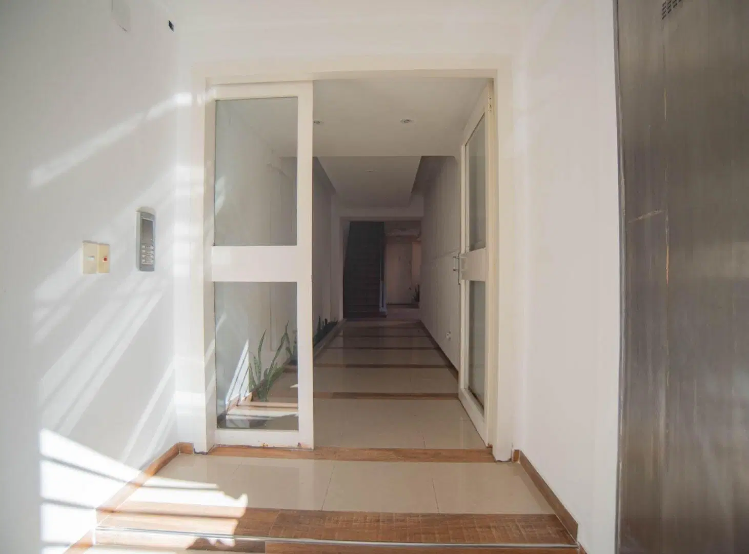VENTA DEPTO 2 AMB BALCON COCHERA SUM TERRAZA GERLI 2