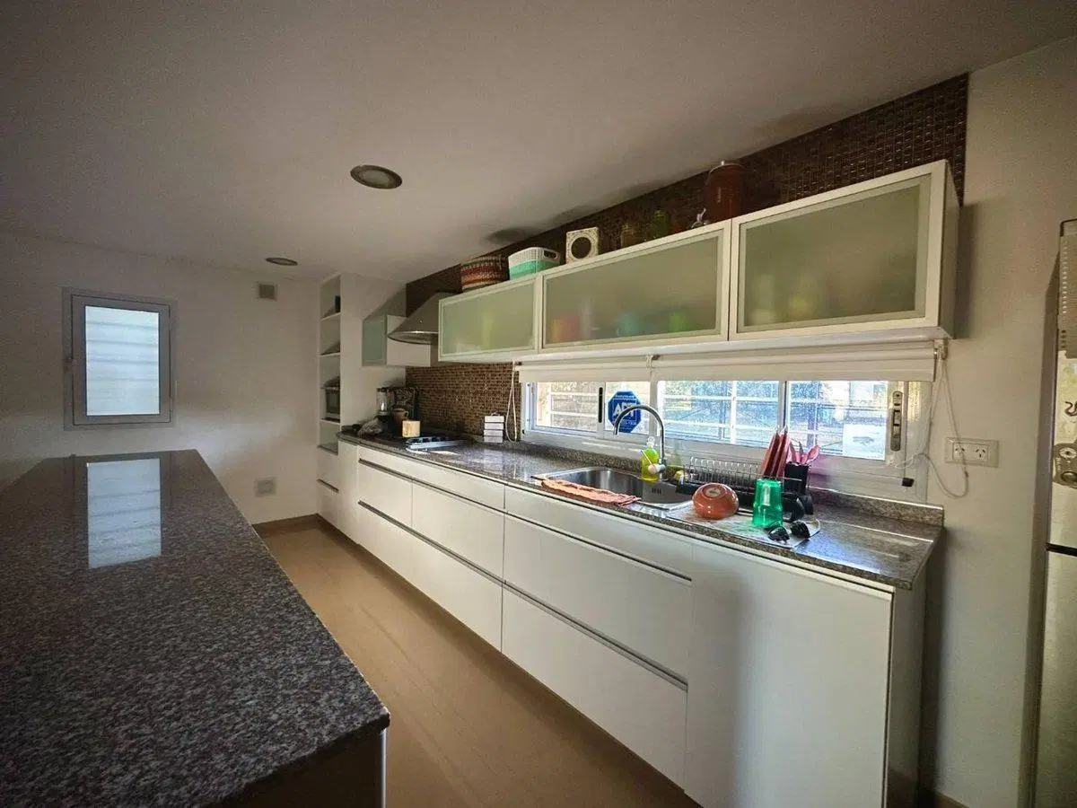 VENTA CASA 5AMB BRANDSEN 3