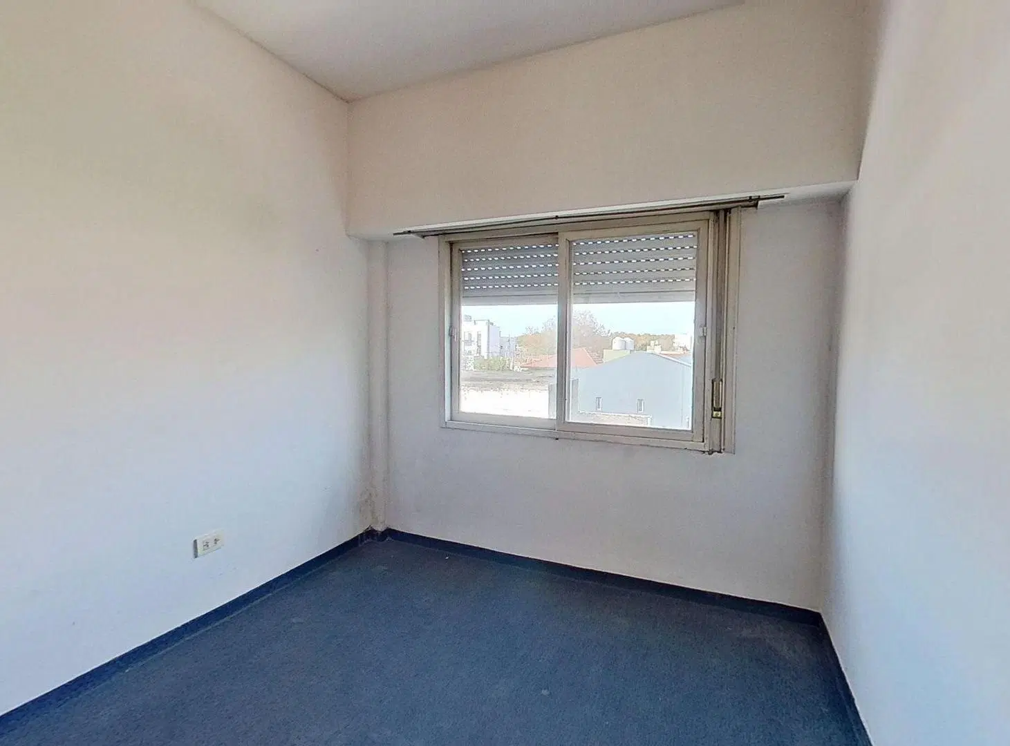 DEPTO 3 AMB EN VENTA QUILMES A PASOS DEL CENTRO 3