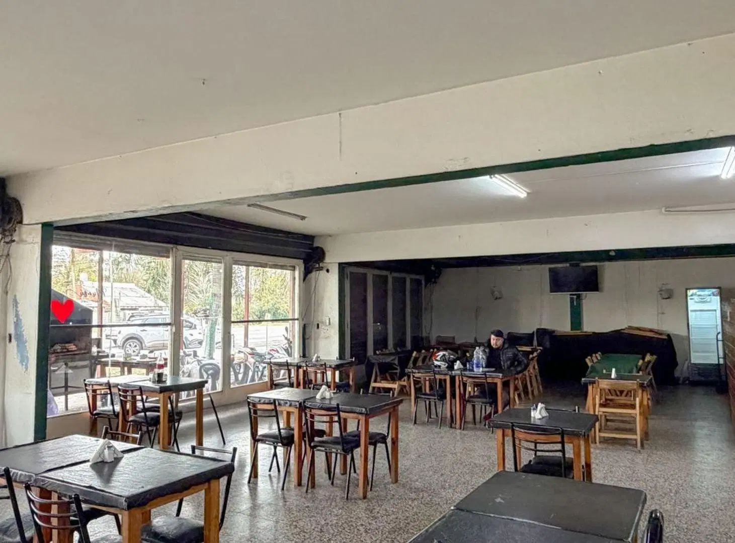 VENTA LOCALES COMERCIALES+PREDIO DEPORTIVO+DPTO 4