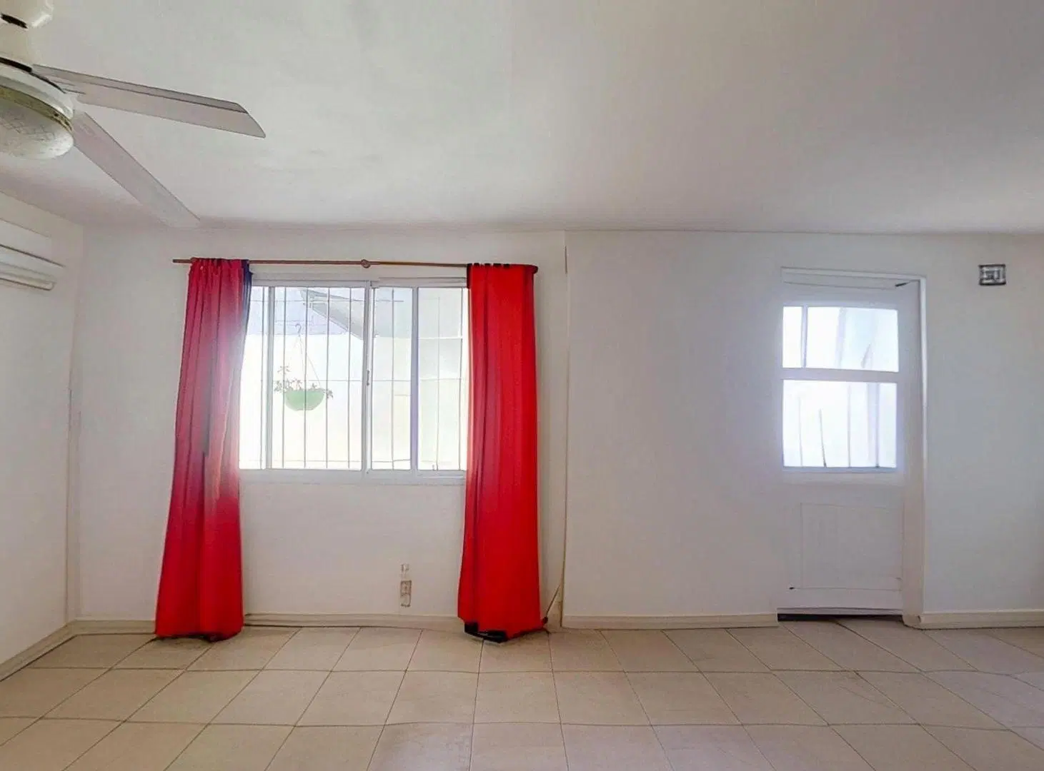 VENTA DE DEPTOS EN BLOCK CON GALPON 5