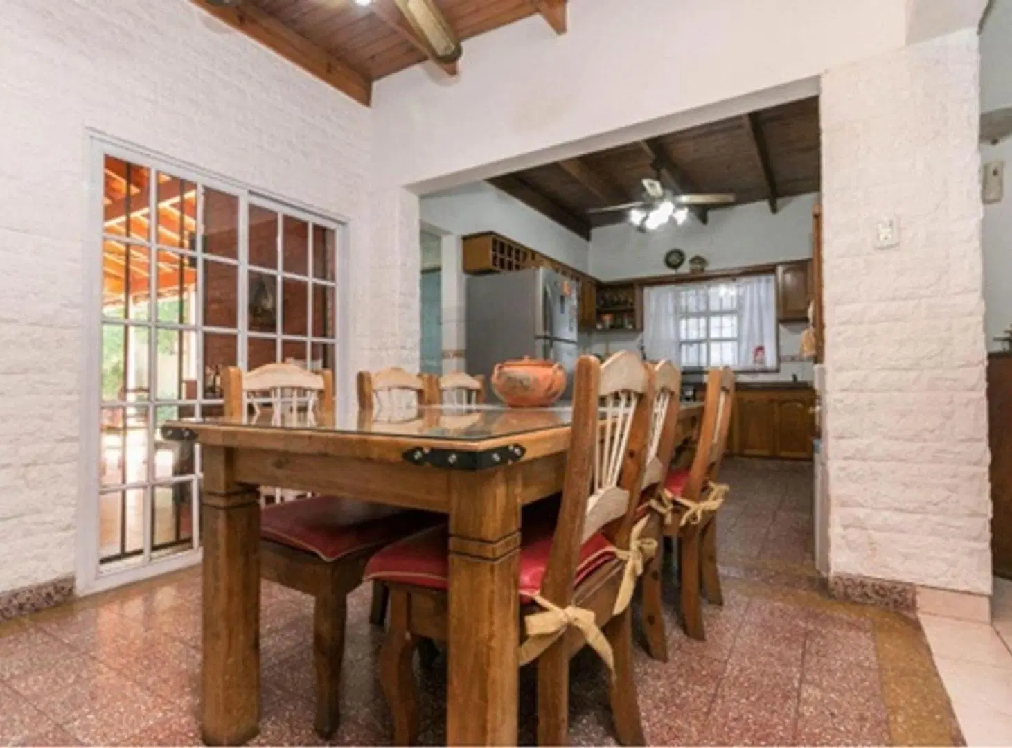 VENTA CASA 4 AMB C/PARQUE Y QUINCHO EN LANÚS 3