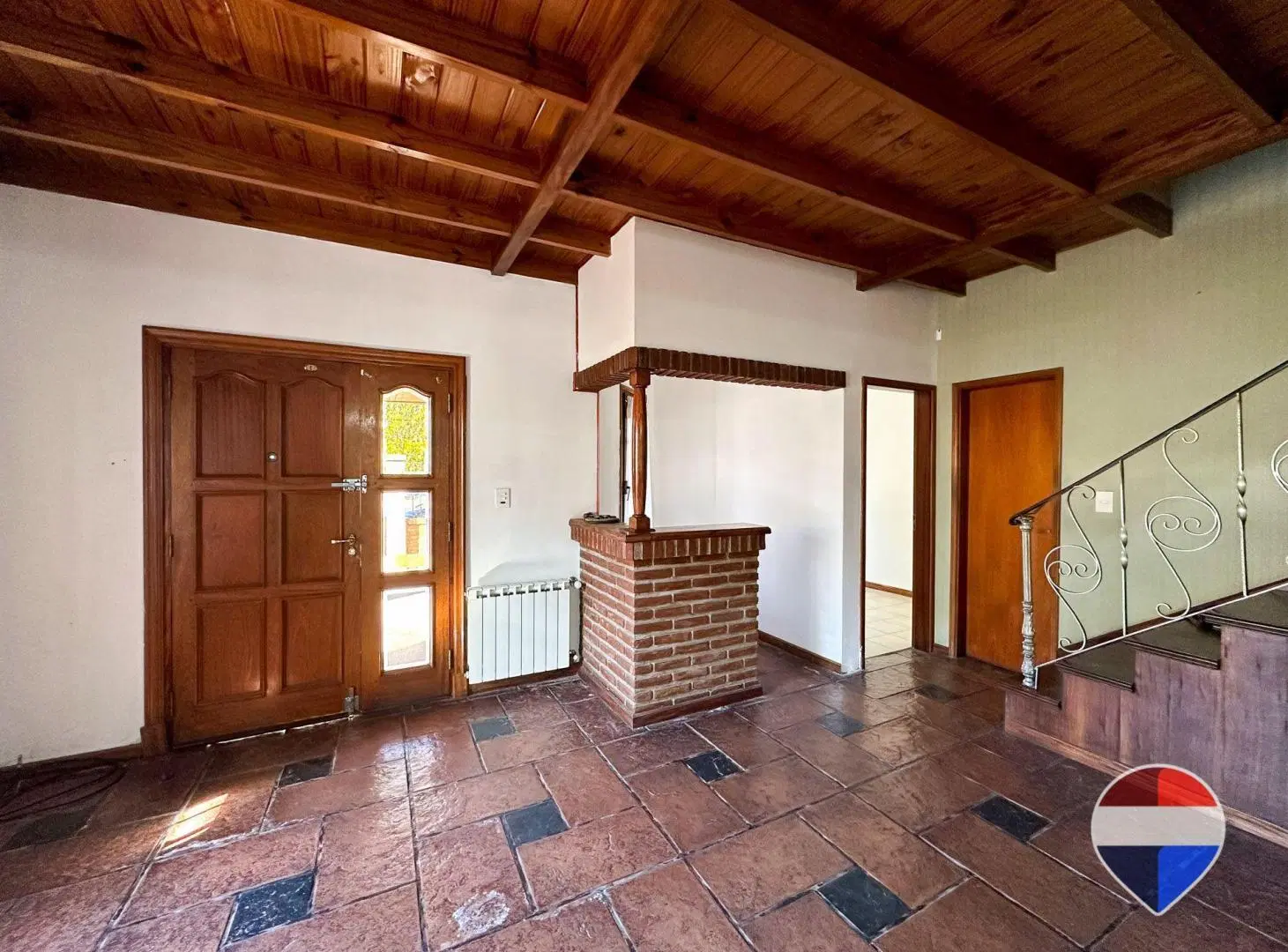 CASA 5 AMBIENTES VENTA MONTE GRANDE APTA CREDITO 3