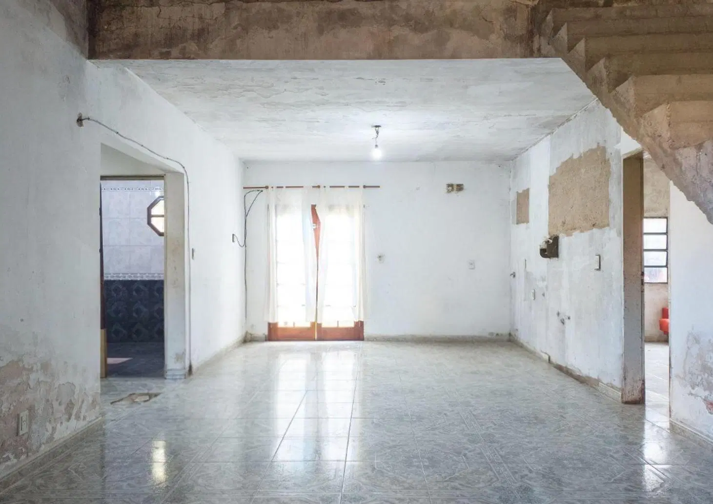 venta casa 3 ambientes en lavallol 2