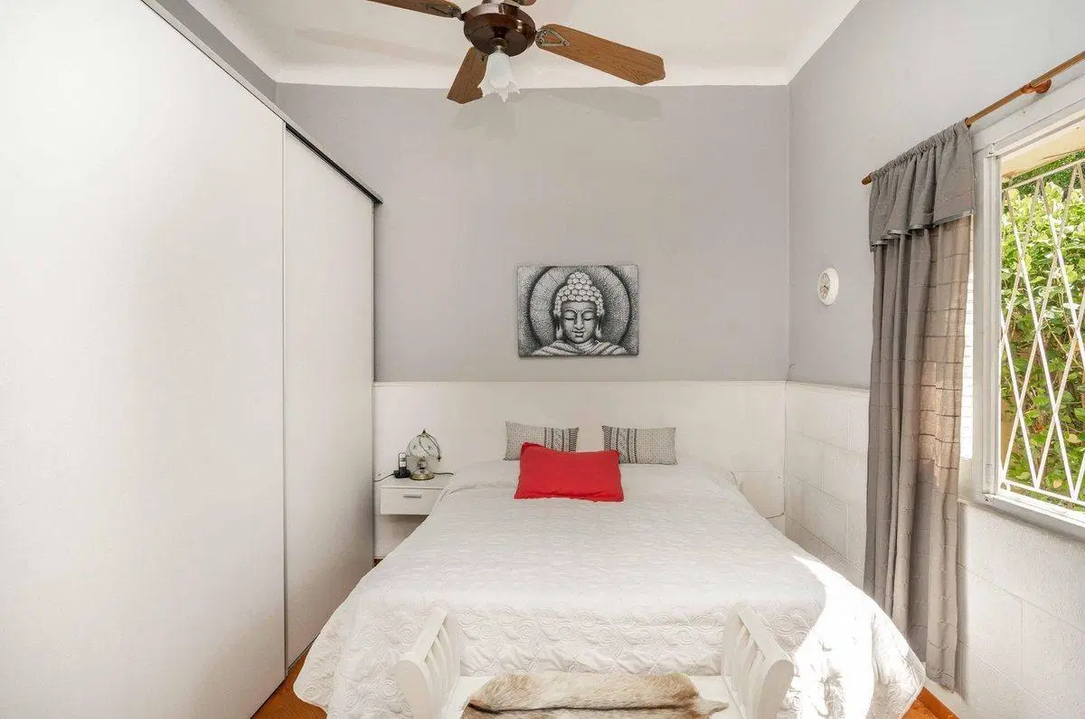 VENTA CASA 3 AMBIENTES COCHERA FLORENCIO VARELA 3