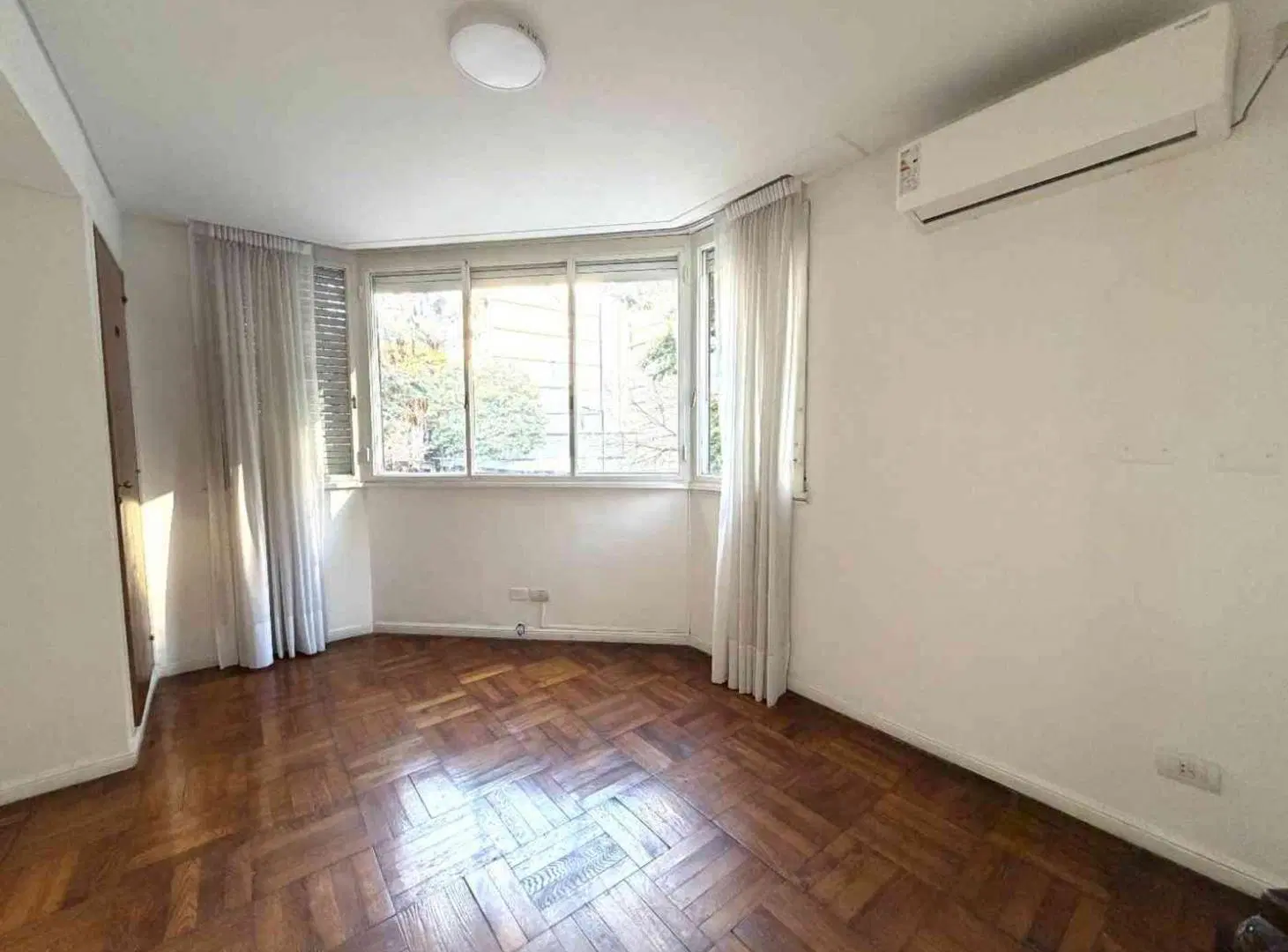 ALQUILER DEPTO 4 AMBIENTES SAN NICOLAS BALCON 3