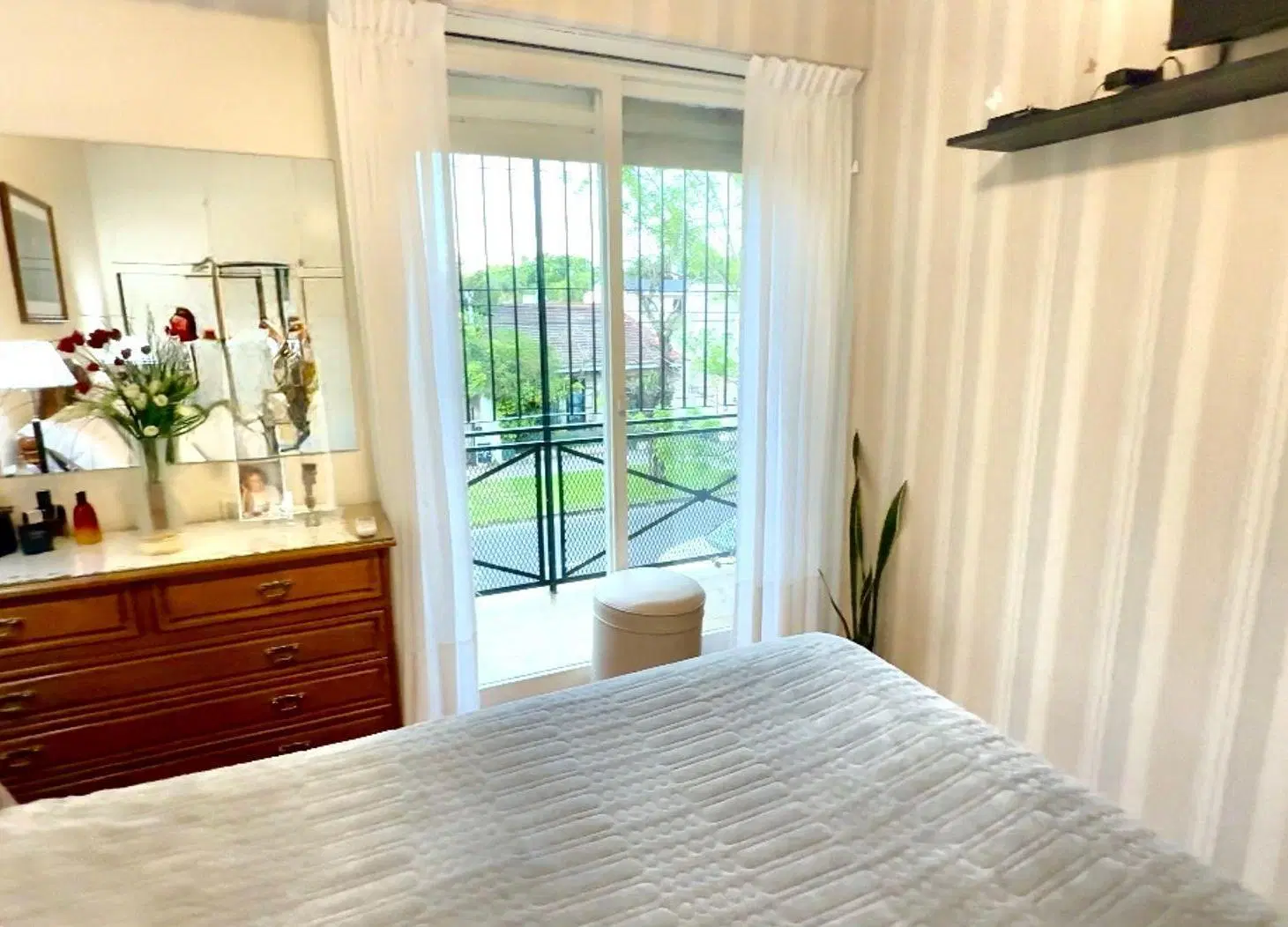 VENTA CASA 5 AMB EN PH MAS DEPTO INDEPENDIENTE 5
