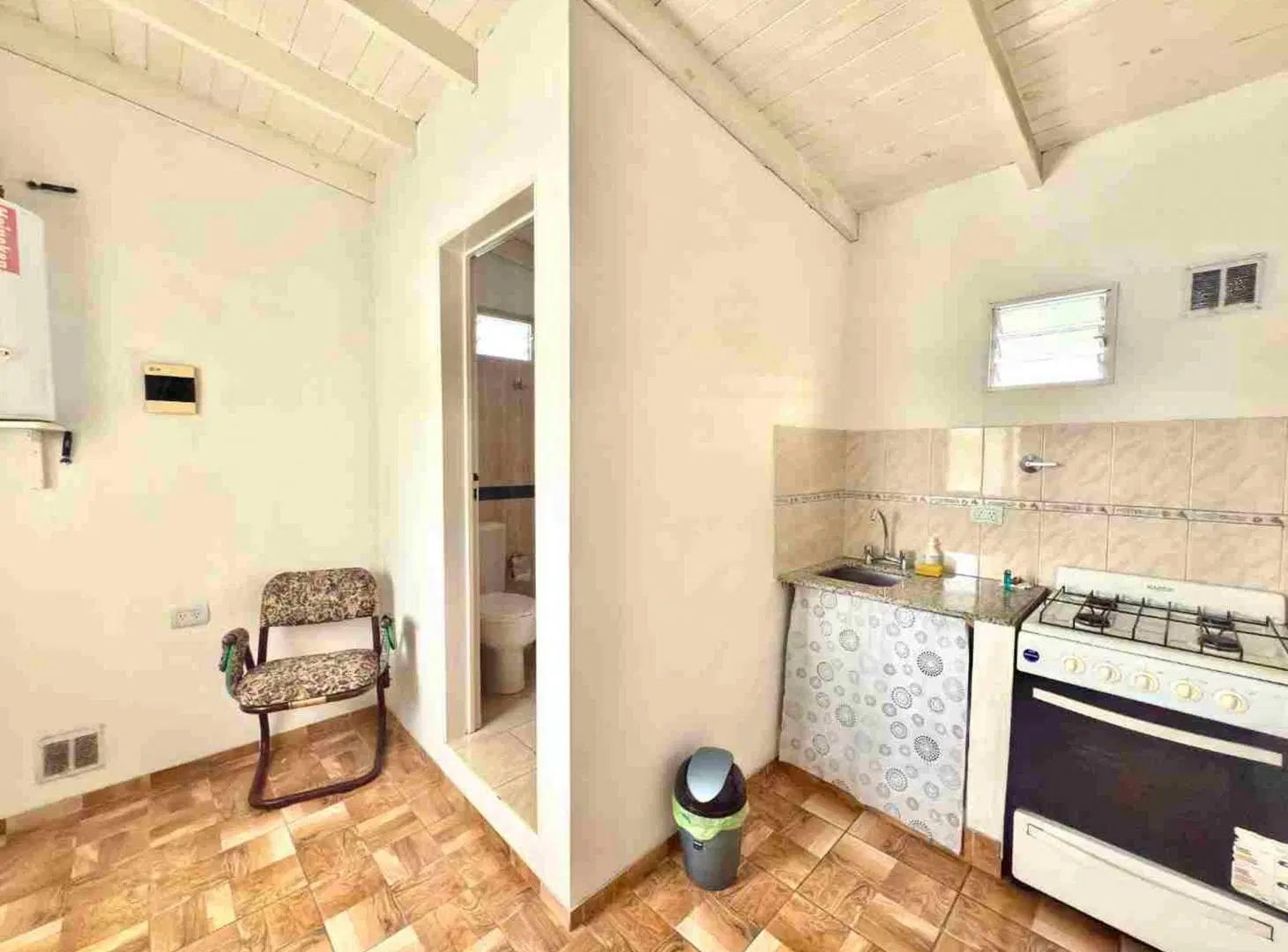 VENTA CASA 5 AMB EN PH MAS DEPTO INDEPENDIENTE 2