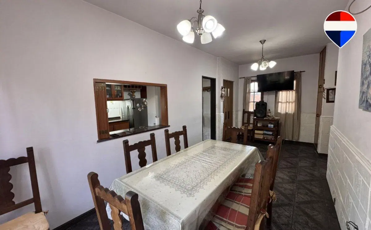 VENTA CASA CHALET EN 2 PLANTAS CON JARDIN-COCHERA 5