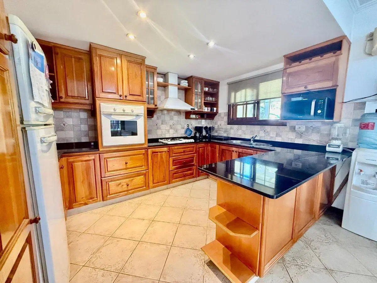 CASA VENTA 5 AMB BURZACO 5