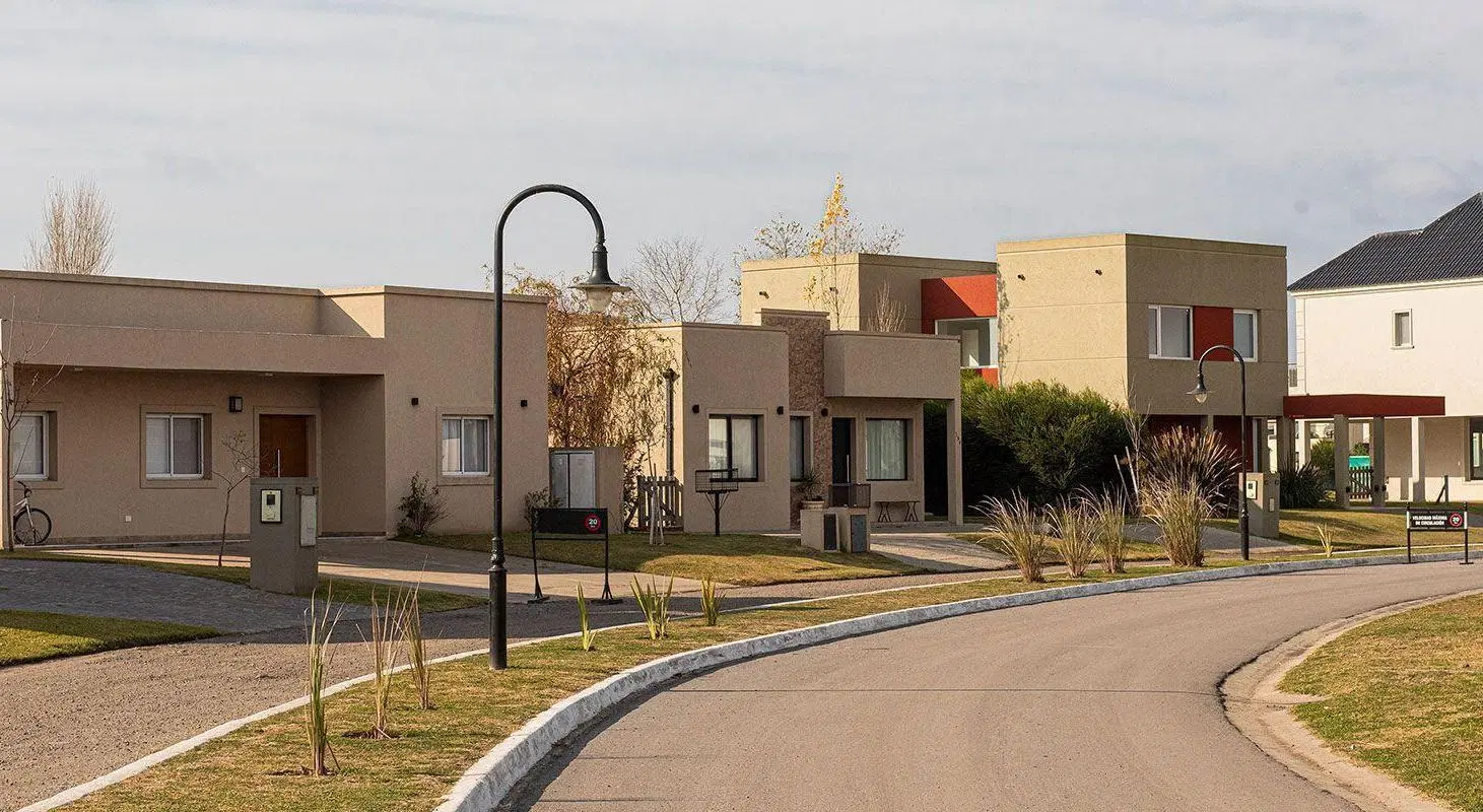 LOTE EN VENTA BARRIO CRUZ DEL SUR SAN VICENTE 4