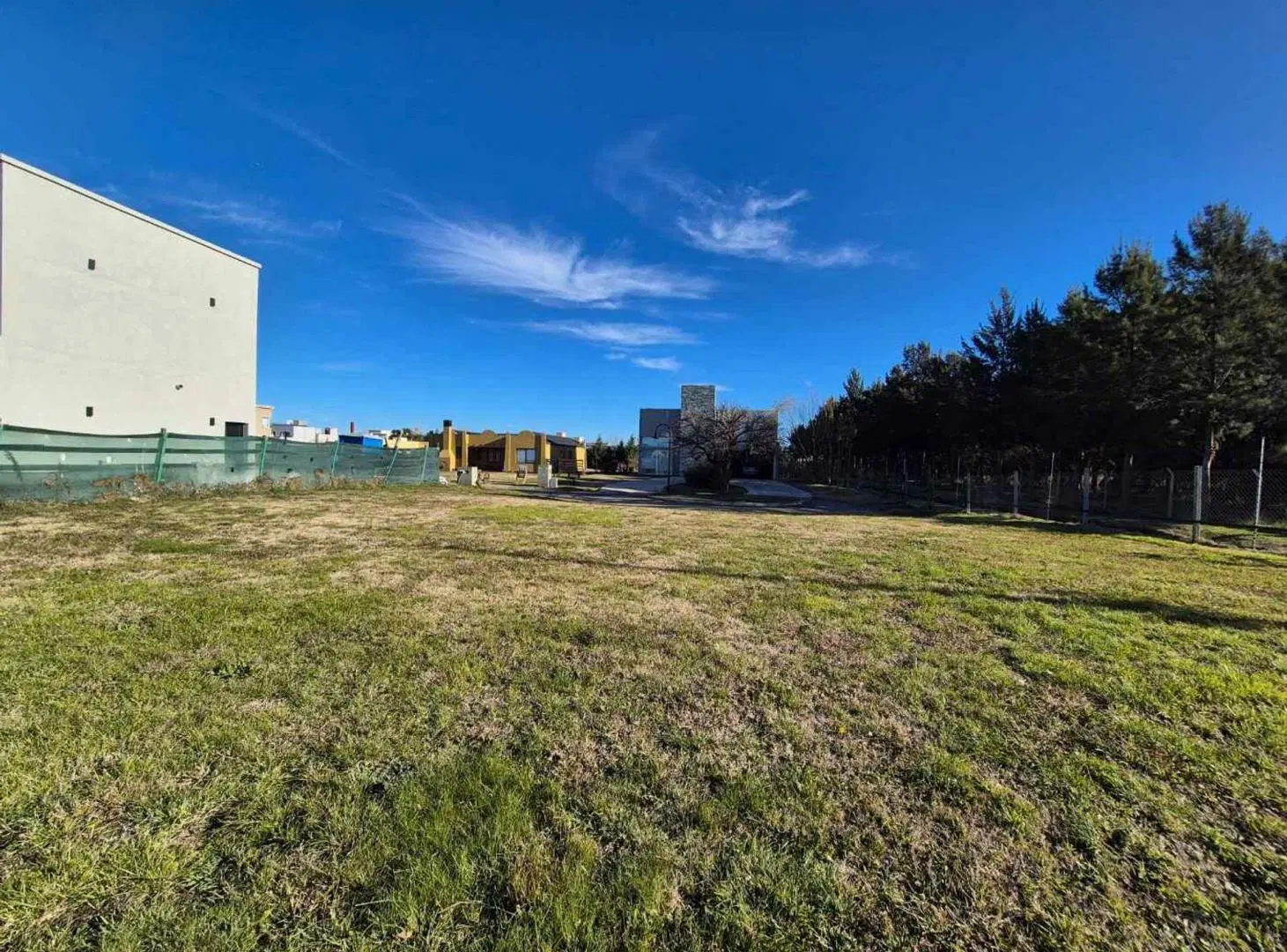 LOTE EN VENTA BARRIO CRUZ DEL SUR SAN VICENTE 8