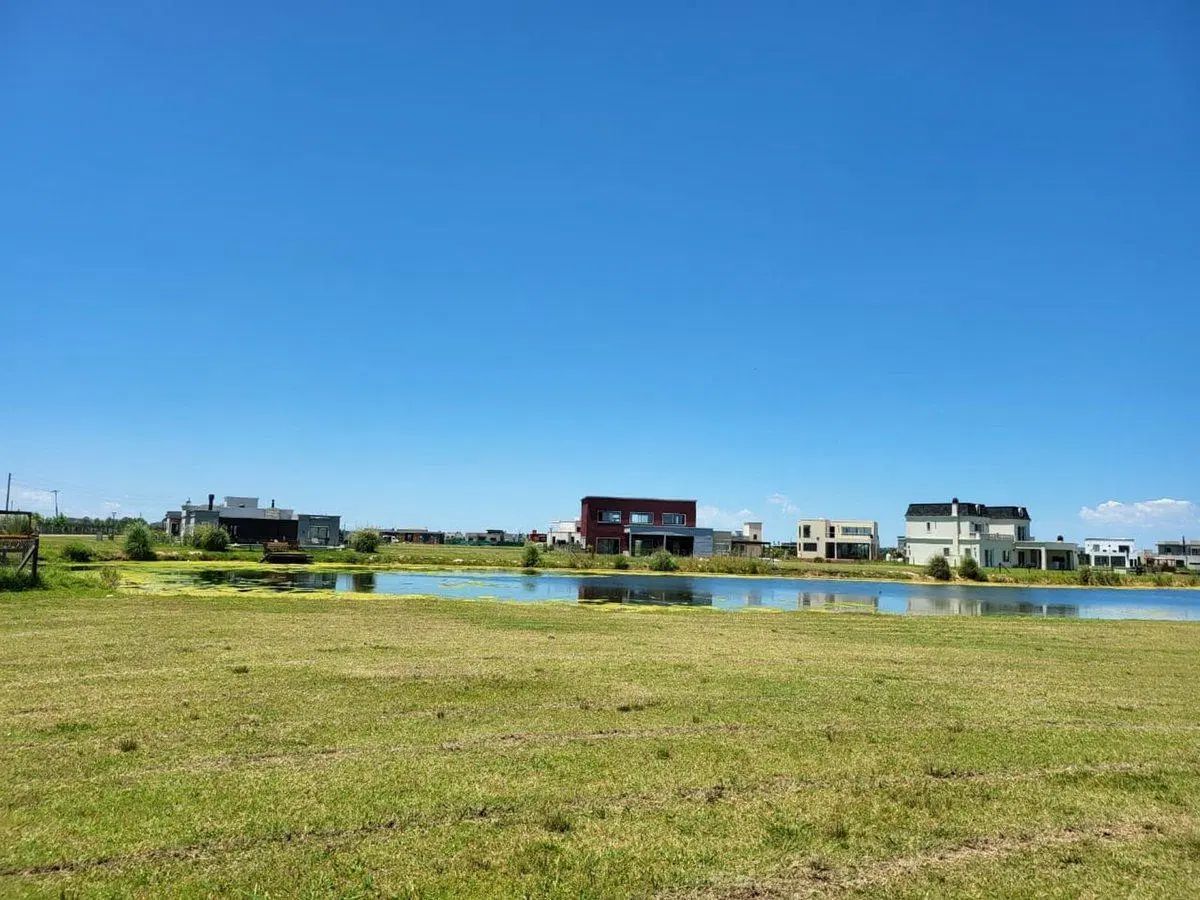 LOTE A LA LAGUNA VENTA SANTA CLARA AL SUR CANNING 2