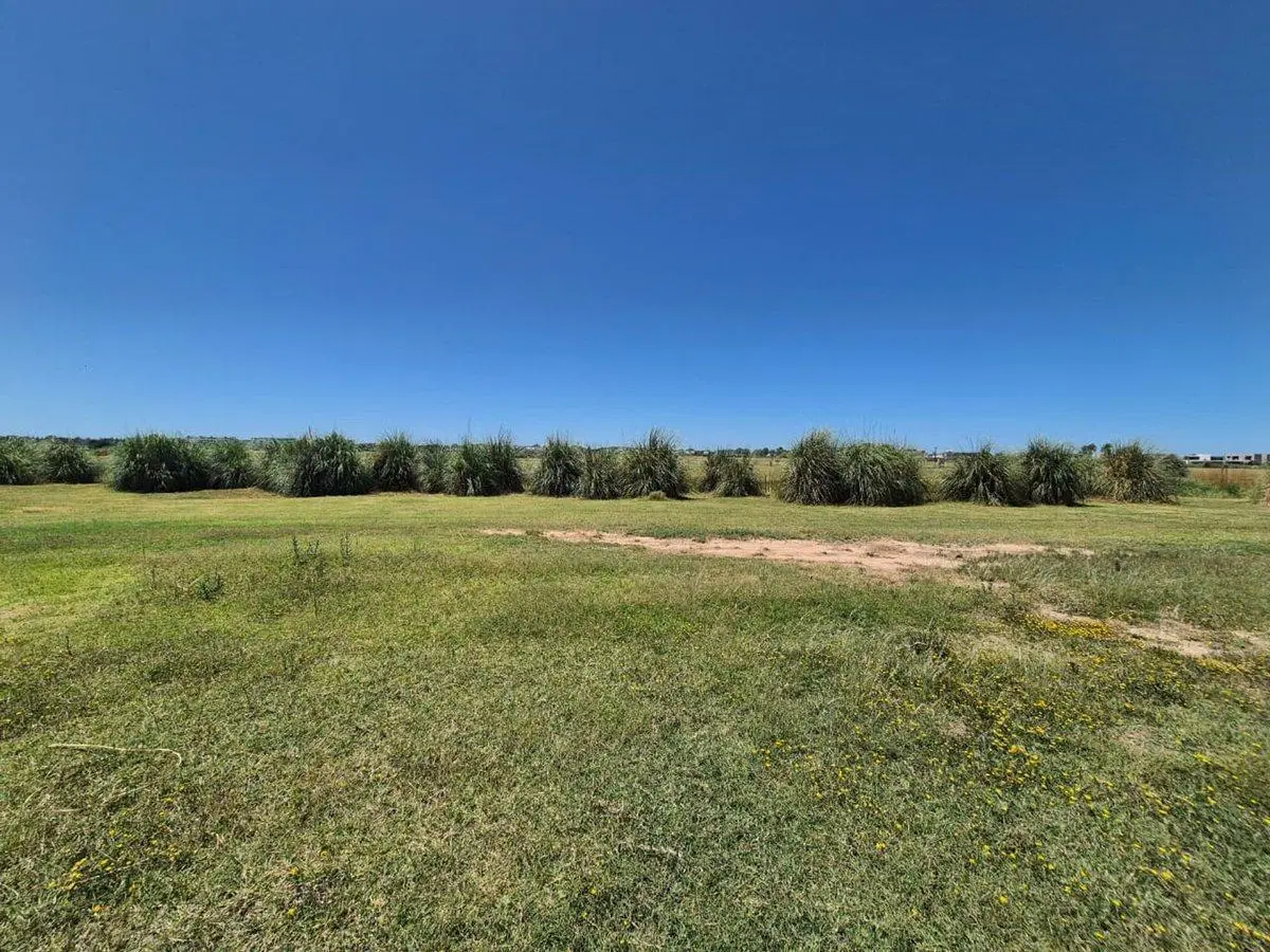 LOTE EN VENTA EN TERRALAGOS BARRIO PARQUE INTERNO 2