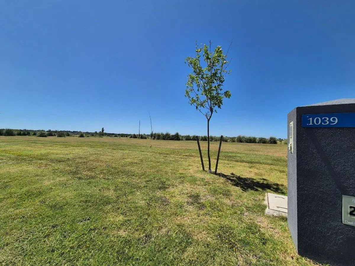 LOTE EN VENTA EN TERRALAGOS BARRIO PARQUE INTERNO 4