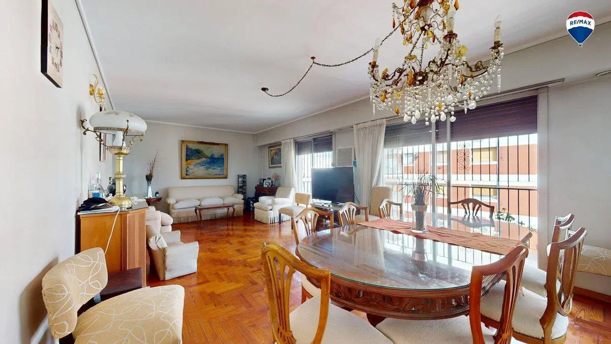 VENTA DPTO 4 AMB CON DEPENDENCIA EN AVELLANEDA 2