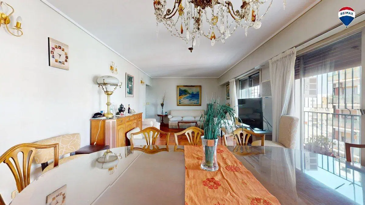 VENTA DPTO 4 AMB CON DEPENDENCIA EN AVELLANEDA 4