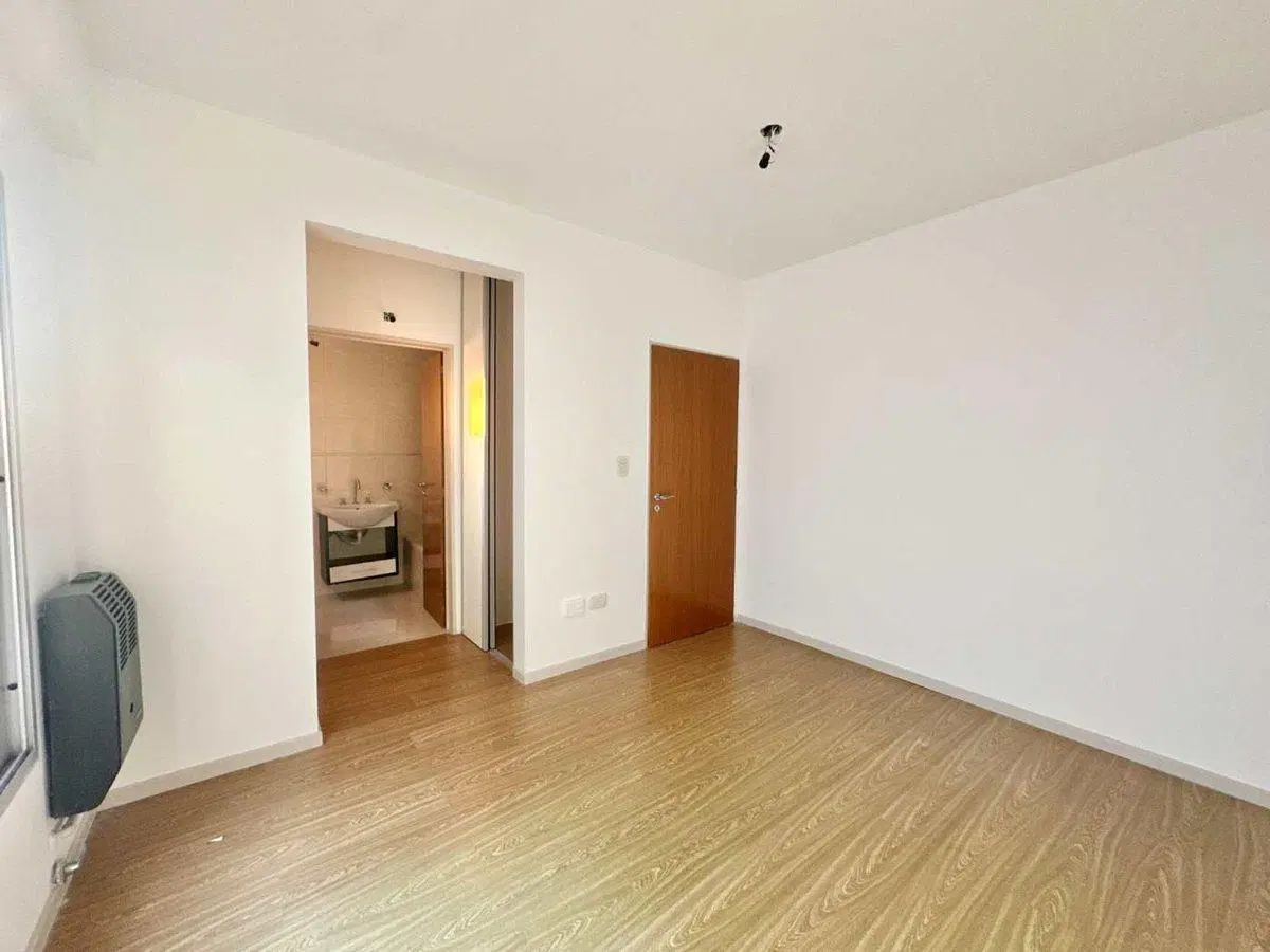 VENTA DEPTO 3 AMB EN VILLA LURO CON BALCON 8