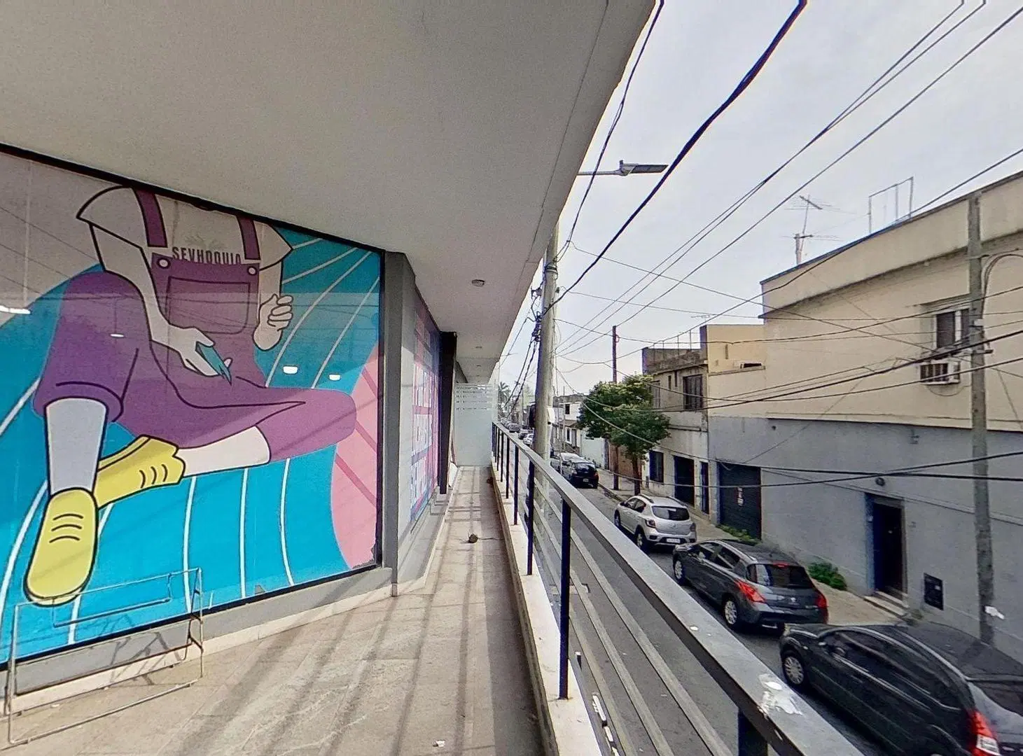 AMPLIO LOCAL CON DOBLE ALTURA EN VENTA, AVELLANEDA 4