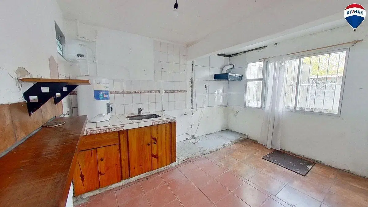 VENTA CASA 4 AMBIENTES CON PARQUE EZPELETA 8