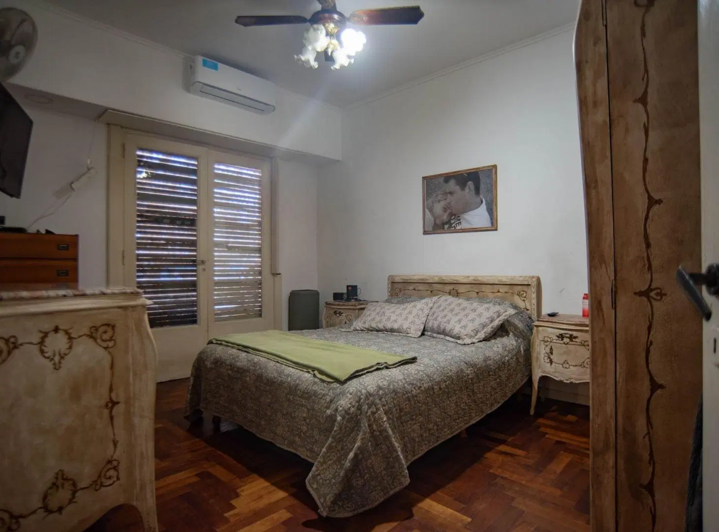 VENTA CASA 7 AMBIENTES EN DON BOSCO CON PATIO 8