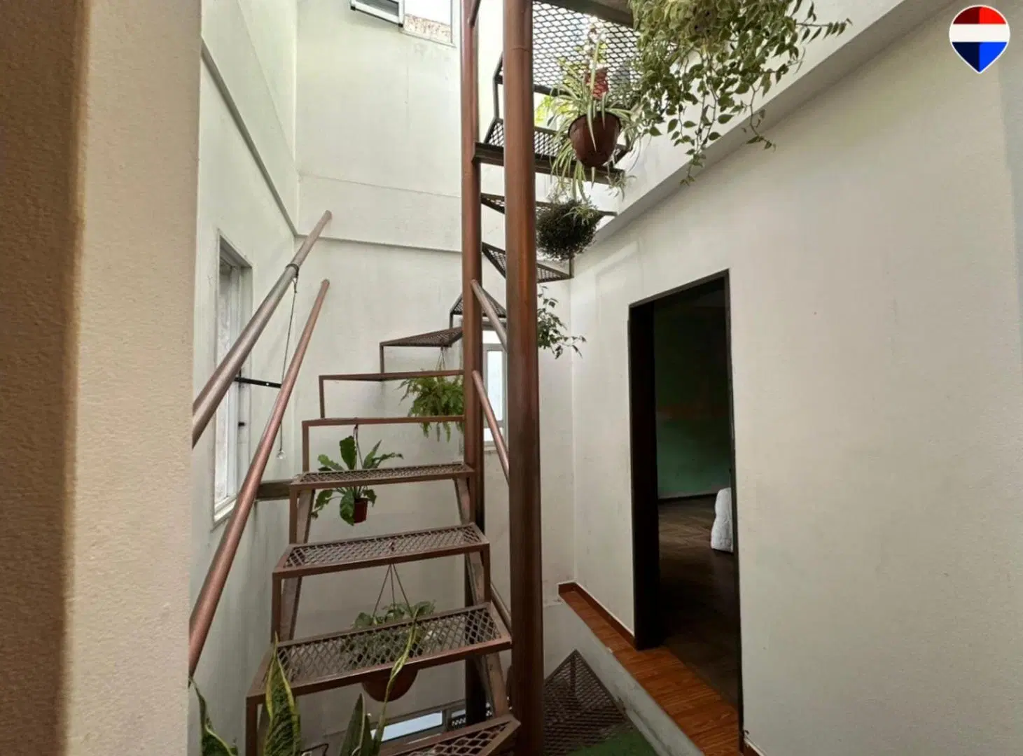 VENTA PH MULTIFAMILIAR SARANDI 5