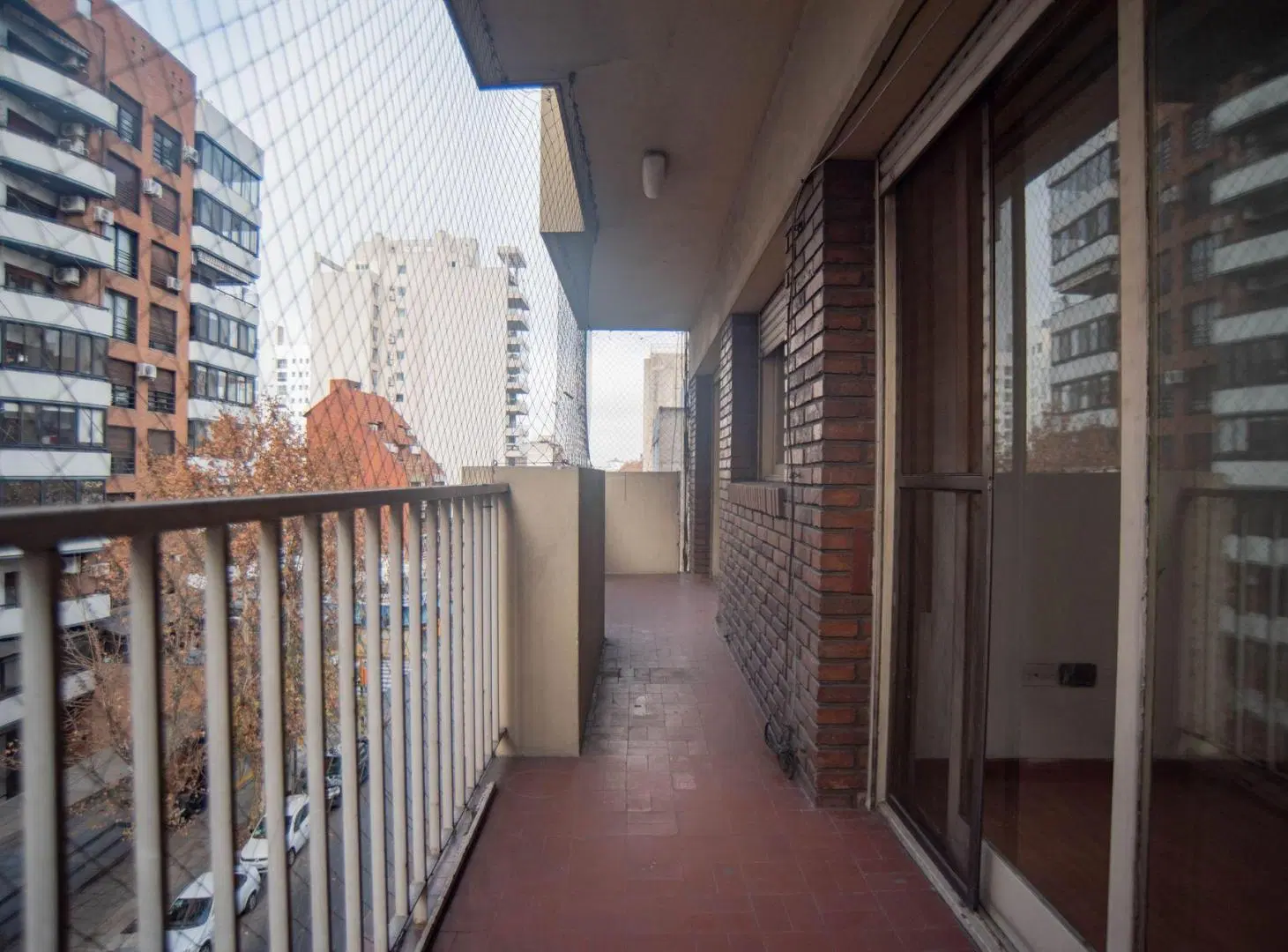 VENTA DEPTO 3 AMB EN AVELLANEDA CENTRO C/BALCÓN 8