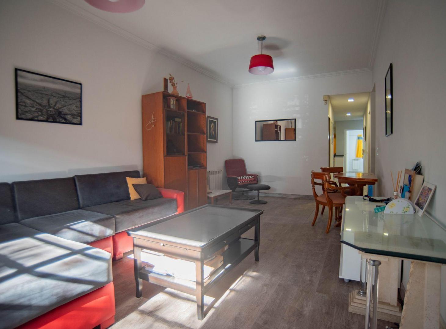 Foto de VENTA DEPTO 3 AMB RAMOS MEJIA COCHERA PATIO, imagen 1