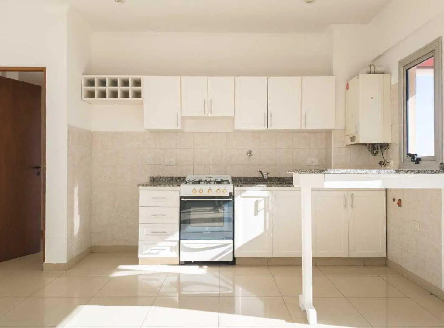 VENTA DEPARTAMENTO 2 AMB QUILMES CENTRO COCHERA 2