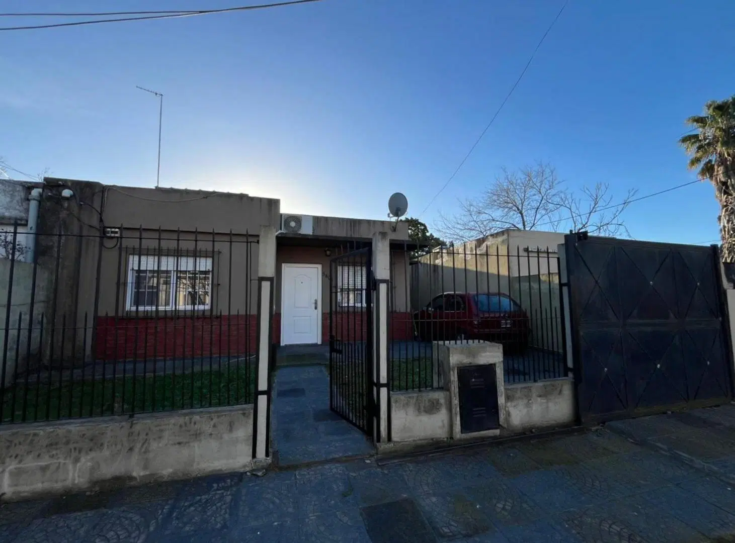 VENTA CASA 3 AMB EN PLATANOS 2