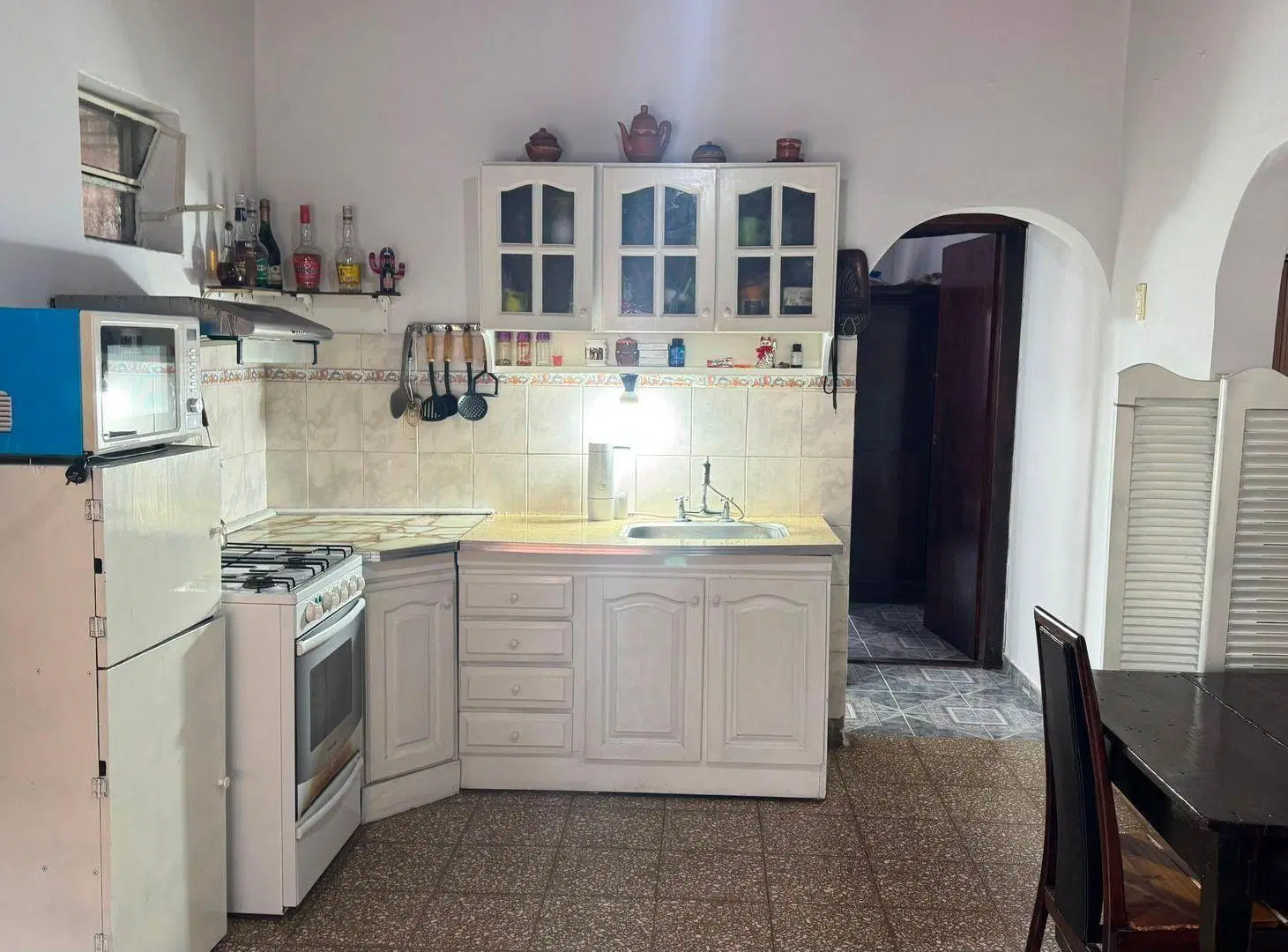 CASA 4 AMB EN VENTA CON PARQUE BERAZATEGUI 1