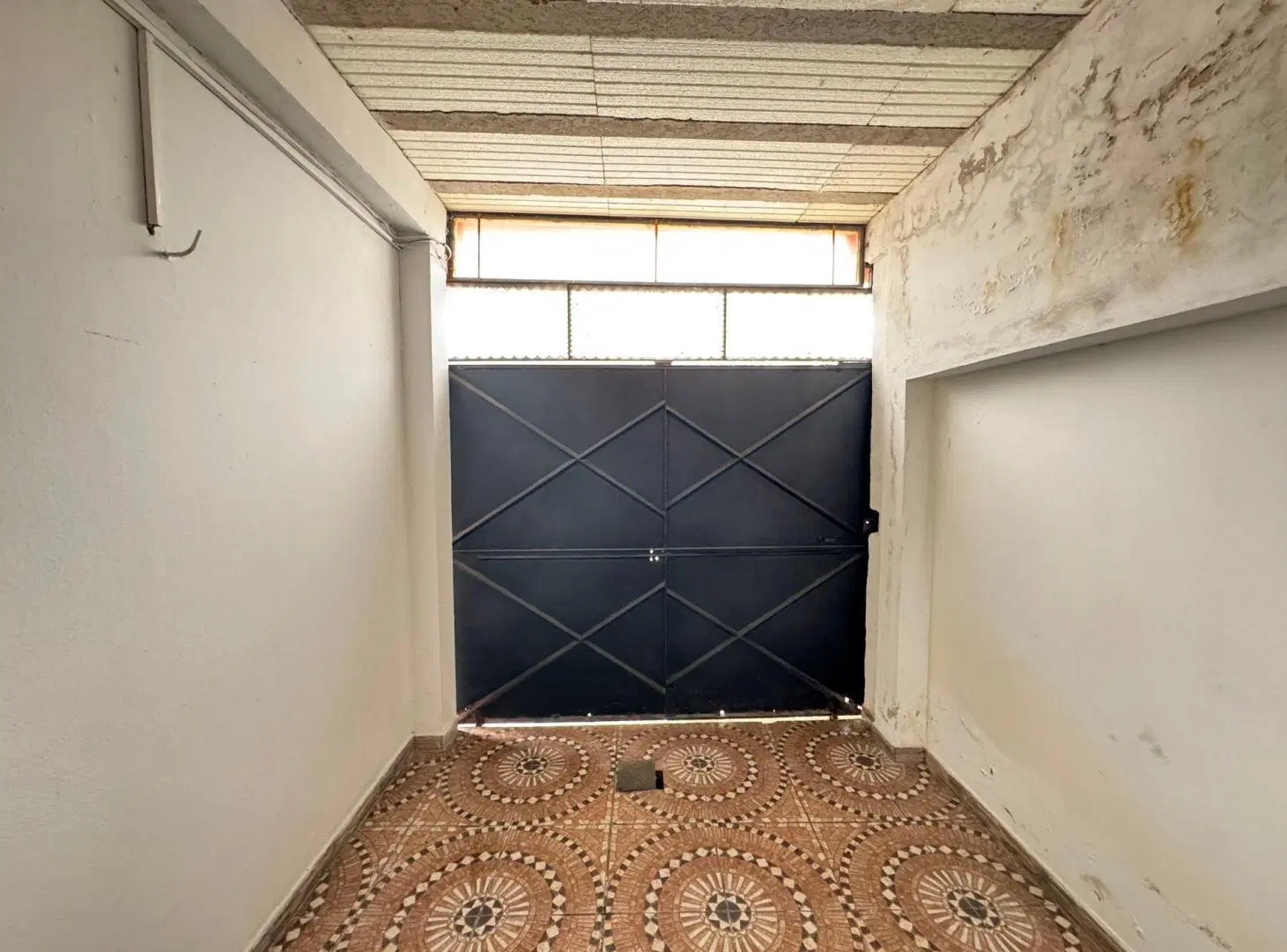 CASA 4 AMB EN VENTA CON PARQUE BERAZATEGUI 3