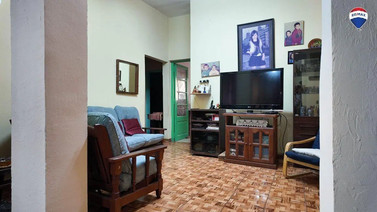 CASA 4 AMB EN VENTA EN GERLI LOCAL PATIO PARRILLA. 4