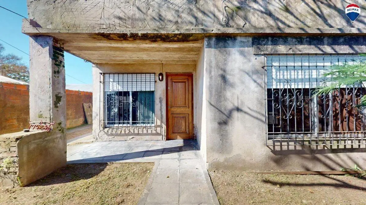 VENTA CASA 5 AMB CON PARQUE Y PILETA EZPELETA 4