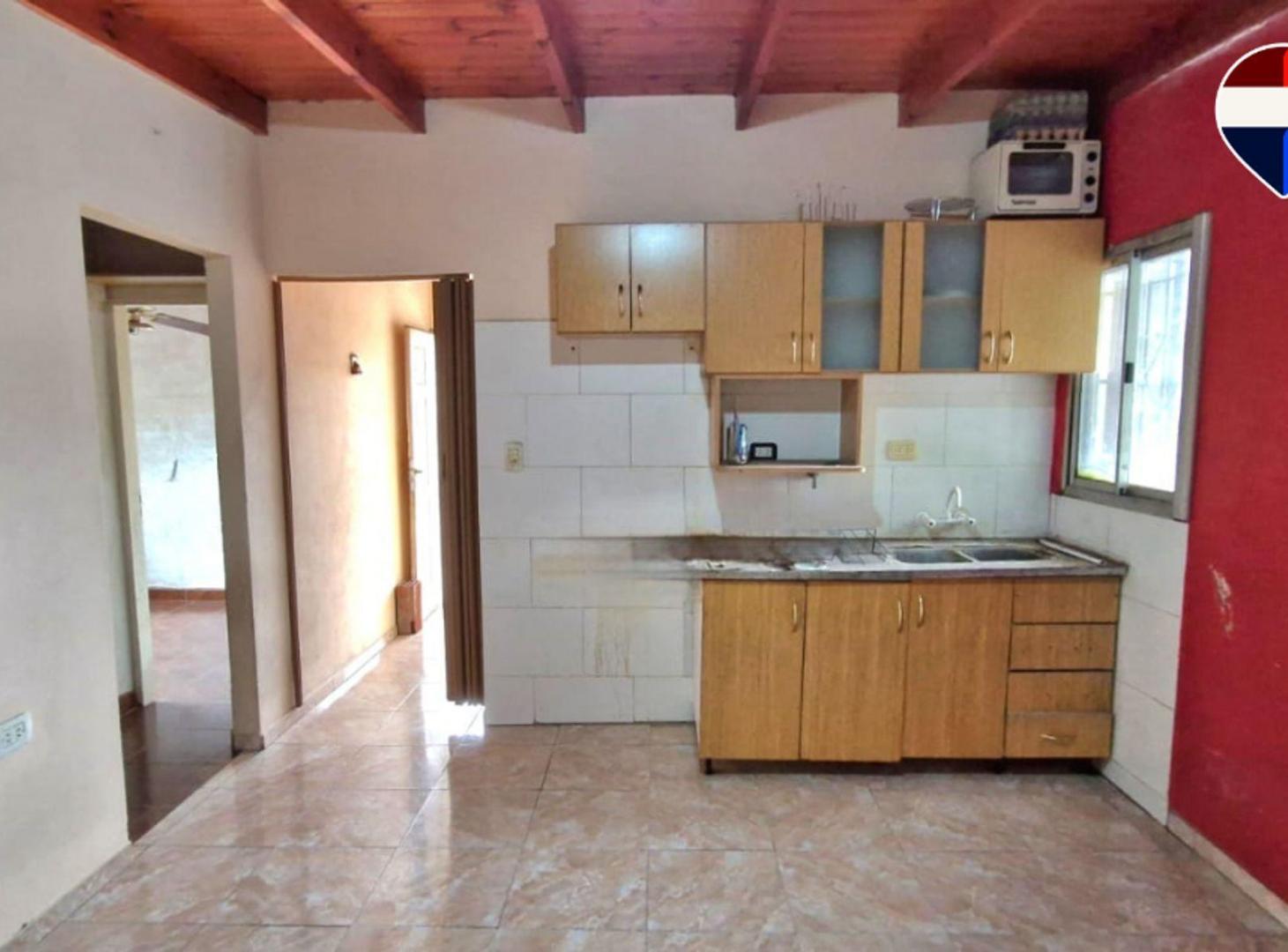 Foto de VENTA CASA MULTIFAMILIAR CON COCHERA EN 2 PLANTAS, imagen 1
