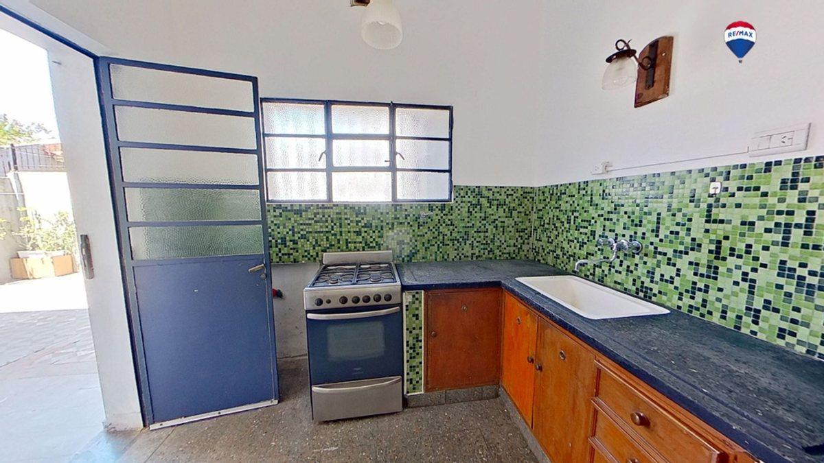 Foto de PH EN VENTA 4 AMB EN QUILMES CON PATIO Y LAVADERO, imagen 4
