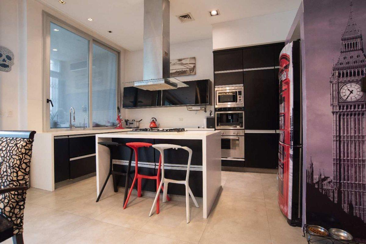 Foto de VENTA CASA 5 AMB RAMOS MEJIA LOTE PROPIO PISCINA, imagen 2