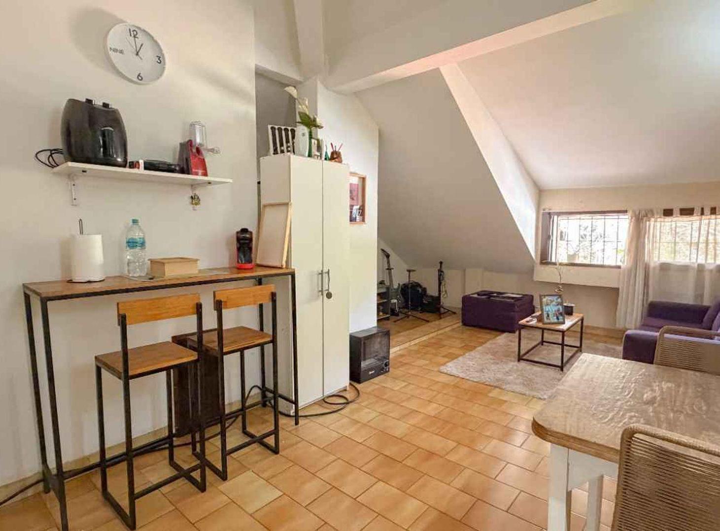 Foto de VENTA CASA 8AMB ADROGUÉ, imagen 5